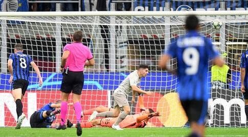 מנור סולומון חוגג את שער הניצחון (רויטרס) מנור סולומון חוגג את שער הניצחון