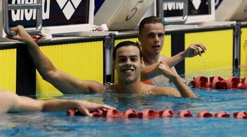 יש מצב שיתחרה בבריכה בפאריס. רודיטי