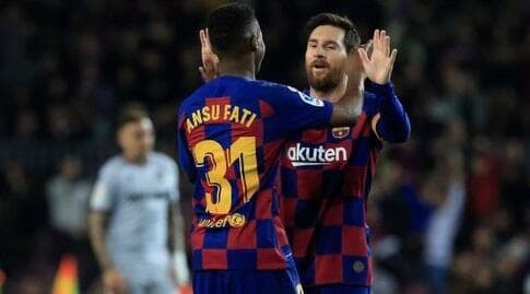 ליאו מסי חוגג עם אנסו פאטי