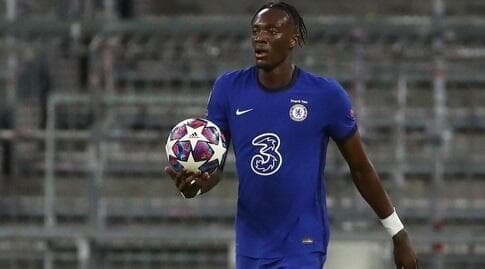 תאמי אברהם במדי צ'לסי