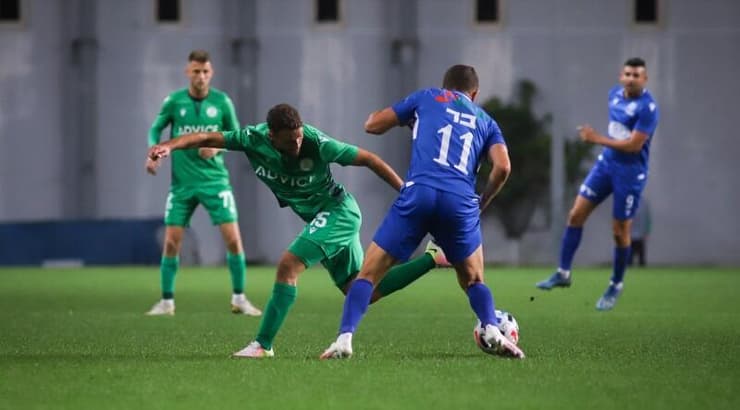 ארד בר מול רז כהן