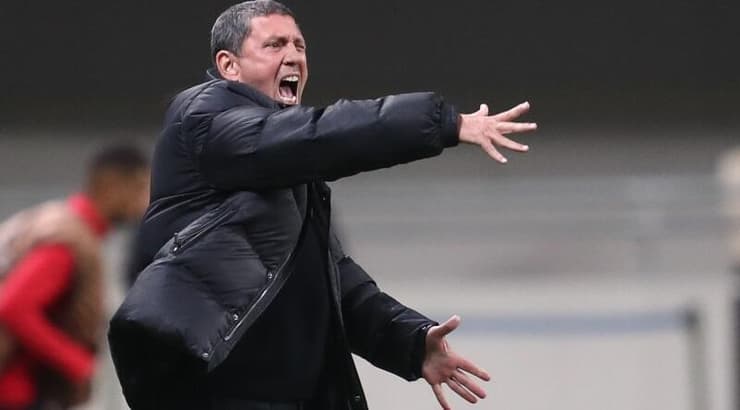 ניר קלינגר (רדאד ג'בארה) ניר קלינגר