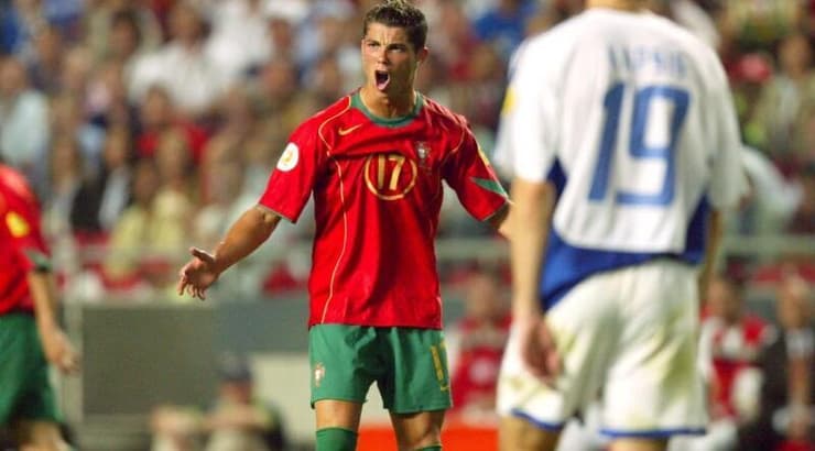 צעדים ראשונים בנבחרת. רונאלדו