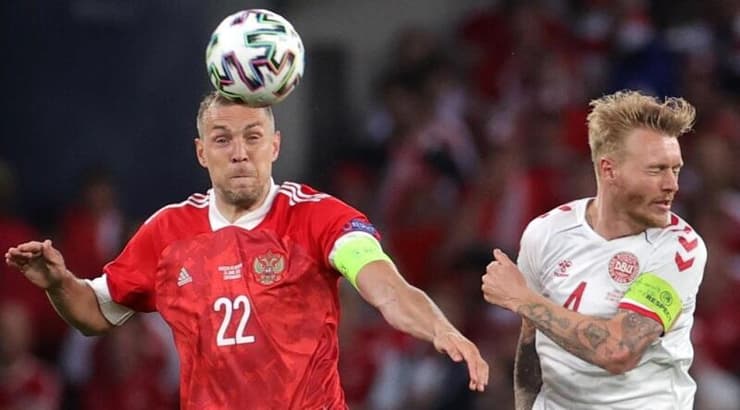 ארטם דזיובה וסימון קאר