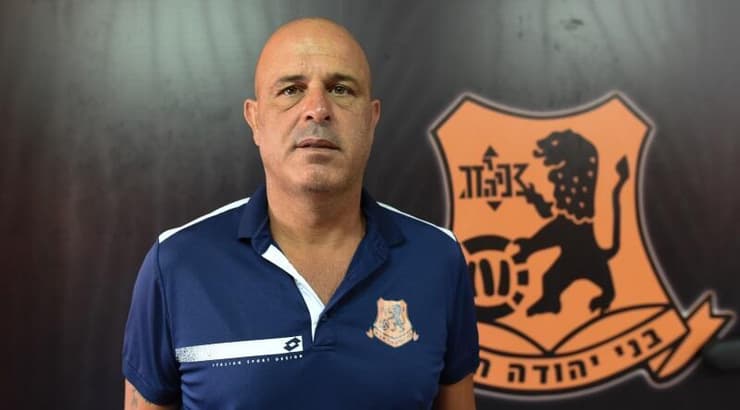 יוסי אבוקסיס