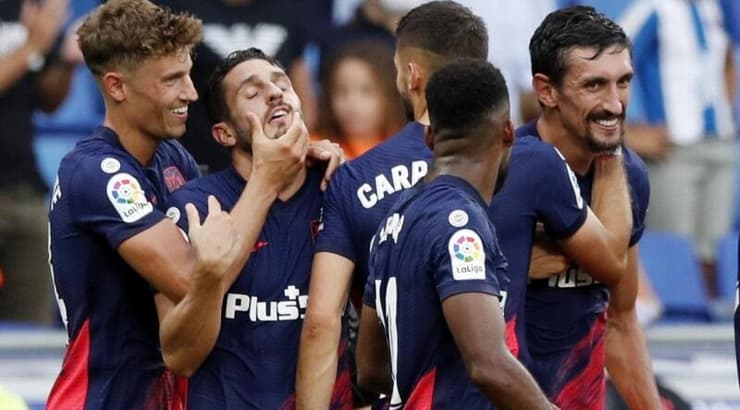 שחקני אתלטיקו מדריד חוגגים