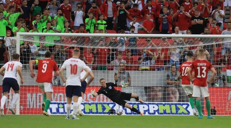 דומניק סובוסלאי כובש (רויטרס) דומניק סובוסלאי כובש