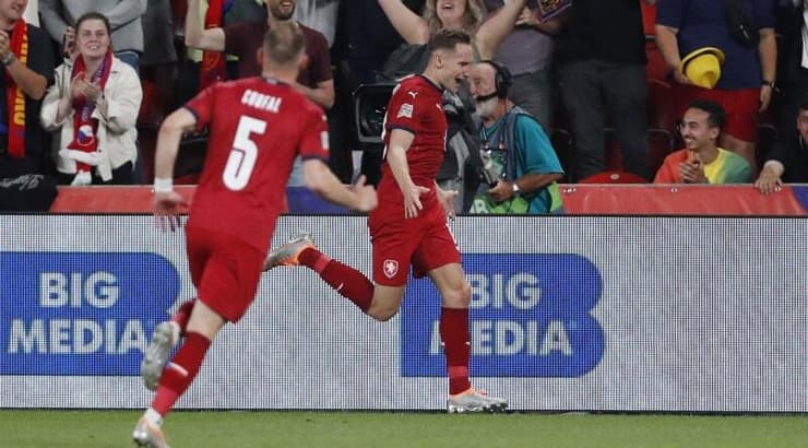 יאן קוצ'טה חוגג