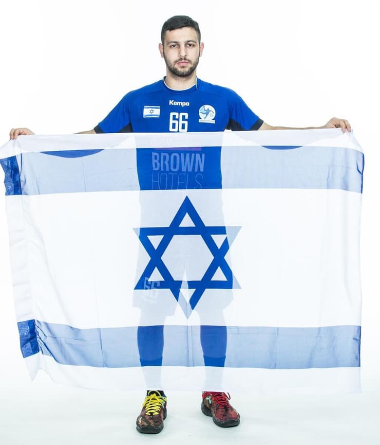 יואב למברוזו. "הנבחרת יכולה לעלות לאליפות אירופה" (צילום: עודד קרני, איגוד הכדוריד) יואב למברוזו