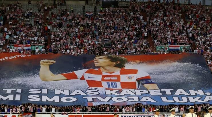 שלט לכבודו של לוקה מודריץ'