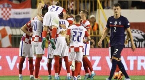 שחקני קרואטיה חוגגים