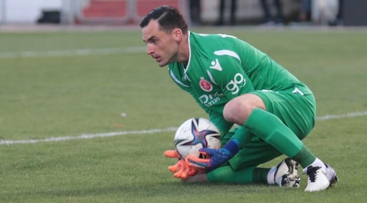 ארנסטס שטקוס