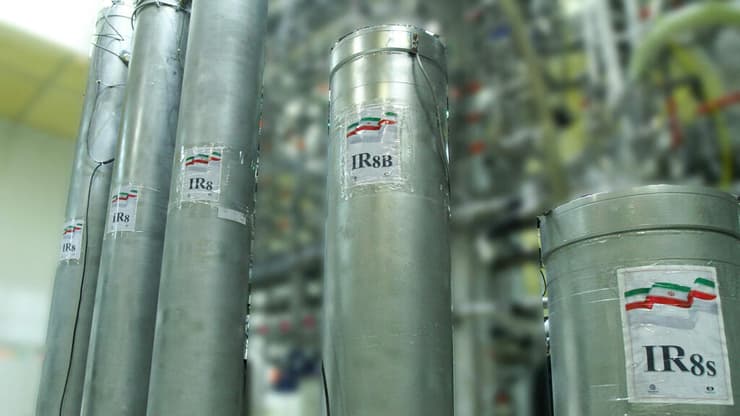 חצי חצי ראש סבא"א רפאל גרוסי ומתקן ה גרעין של איראן בנתנז