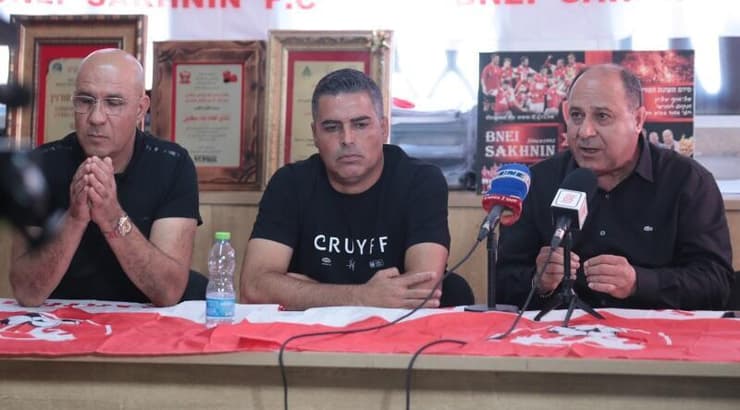 "לא היו חילוקי דעות". אבו יונס לצד סילבס ודוכי