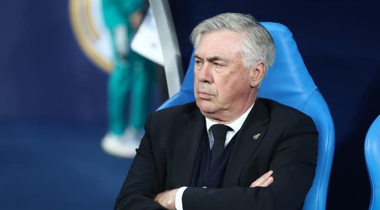 קרלו אנצ'לוטי (רדאד ג'בארה) קרלו אנצ'לוטי