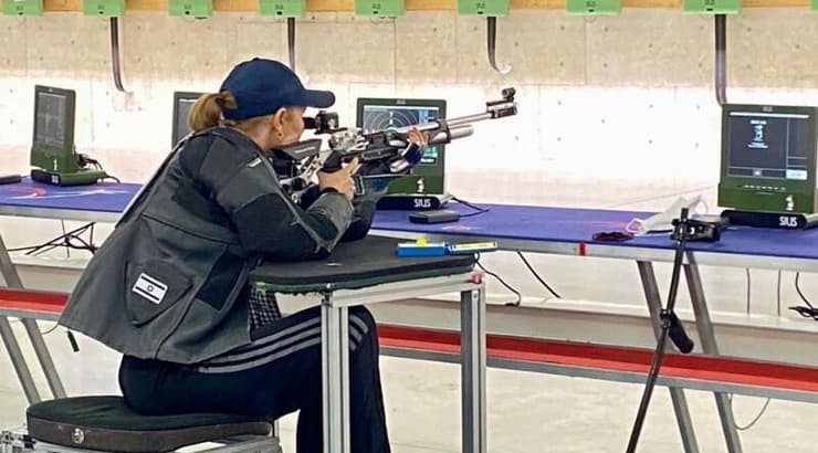 יוליה צ'רנוי בגמר הקליעה