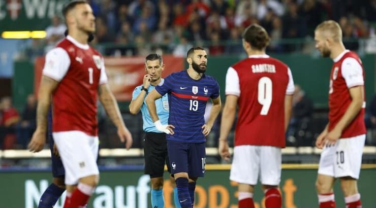 קארים בנזמה מאוכזב (רויטרס) קארים בנזמה מאוכזב