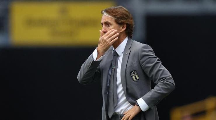 רוברטו מנצ'יני