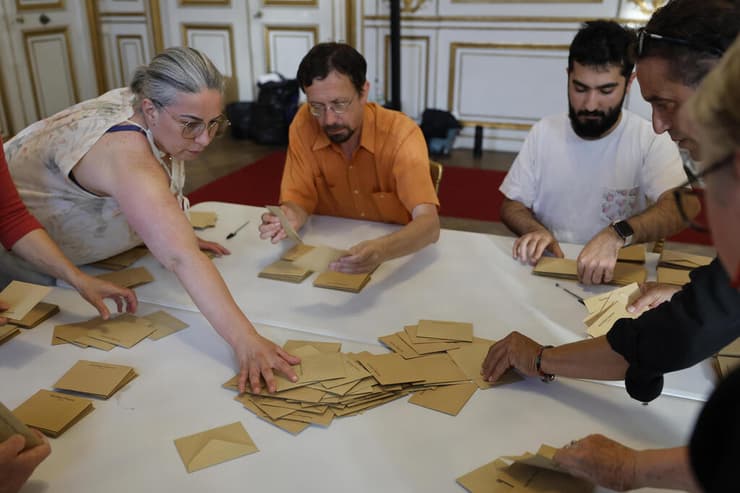 קולות ב קלפי ב שטרסבורג סבב ראשון ב בחירות ל פרלמנט ב צרפת