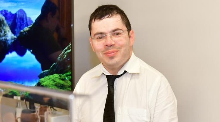 עו"ד אסף גופר (חגי מיכאלי) עו"ד אסף גופר