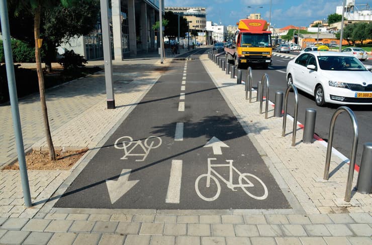  "ערים מרכזיות מבינות היטב את כוחה של תשתית תחבורתית מגוונת". שבילי אופניים