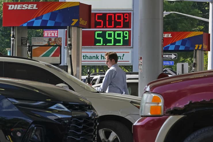 המחירים הגבוהים בתחנת דלק בארה"ב