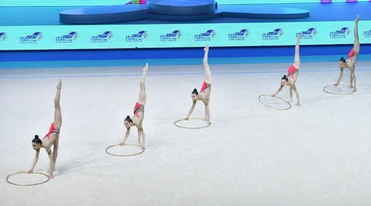 נבחרת ישראל בהתעמלות אמנותית (חגי מיכאלי) נבחרת ישראל בהתעמלות אמנותית