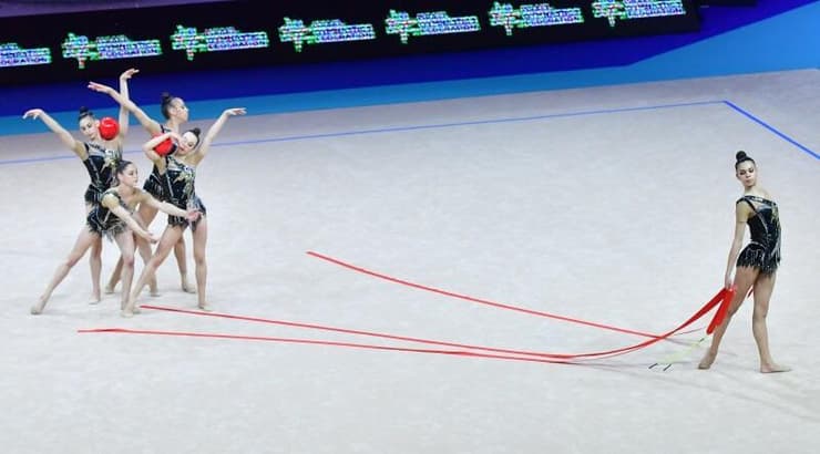 נבחרת ישראל בהתעמלות אמנותית (חגי מיכאלי) נבחרת ישראל בהתעמלות אמנותית