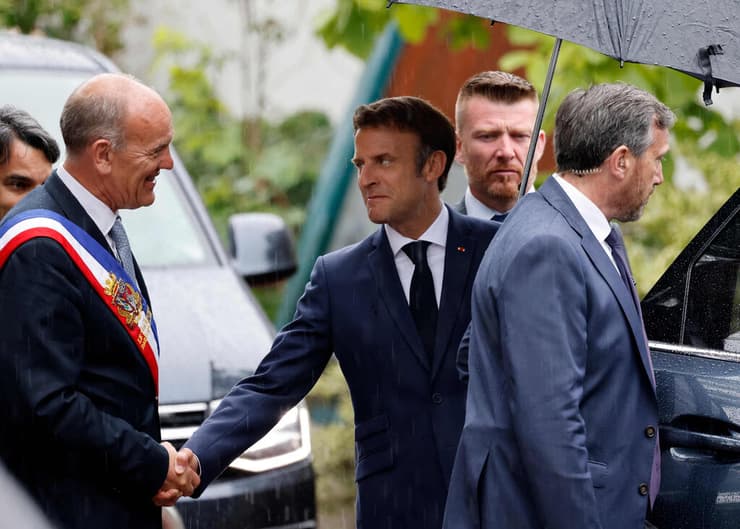 צרפת בחירות פרלמנט נשיא עמנואל מקרון אחרי ש הצביע