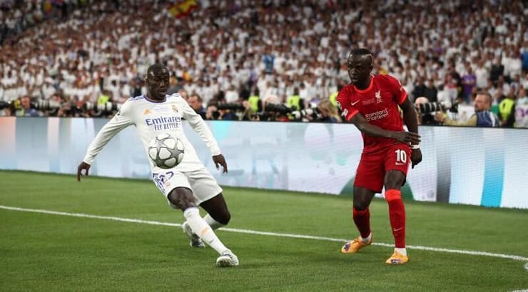 סאדיו מאנה (רדאד ג'בארה) סאדיו מאנה