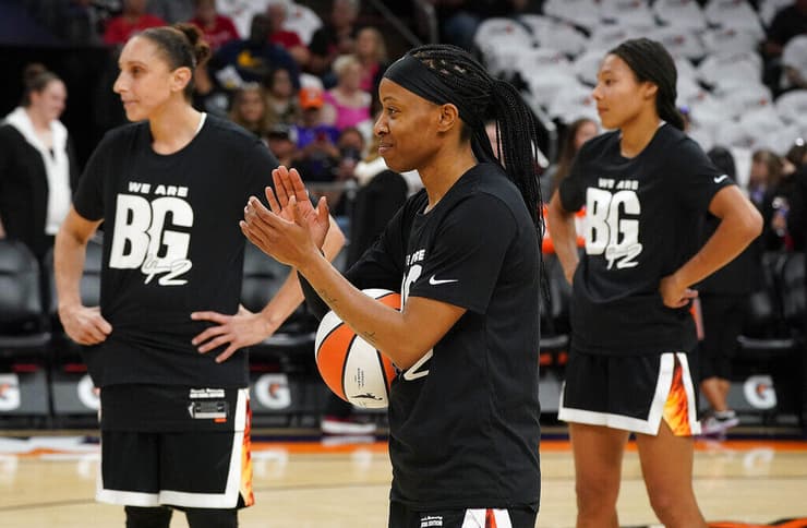 שחקניות פיניקס מרקורי מה-WNBA מבקשות לשחרר את גריינר