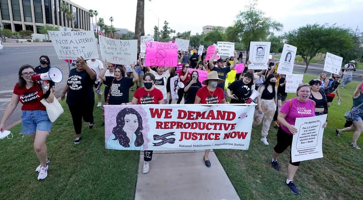 הפגנות בעקבות איסור ביצוע הפלות באריזונה, ארה''ב