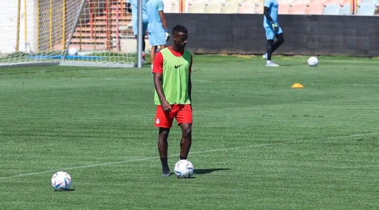 יצחק אספה (שחר גרוס) יצחק אספה