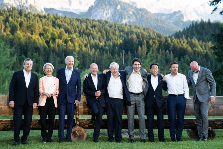 מנהיגי ה-G7 בצילום קבוצתי פסגה ב גרמניה