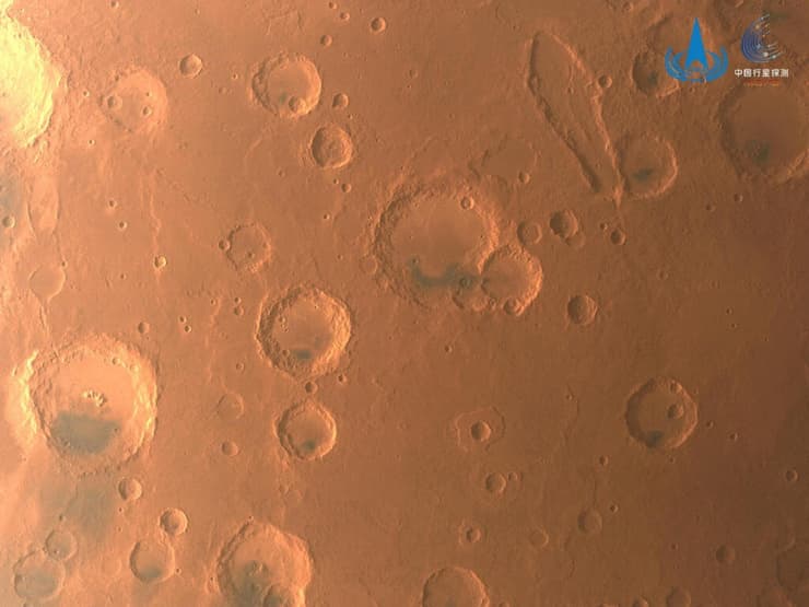 תמונות של מאדים שצילמה גשושית סינית Tianwen-1