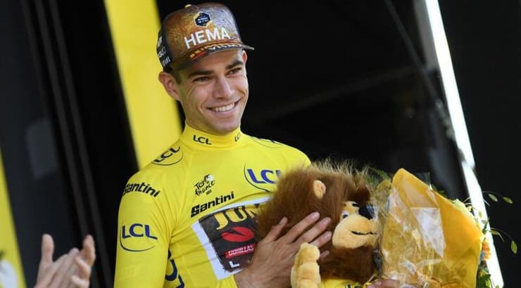 ווט ואן ארט עם החולצה הצהובה (רויטרס) ווט ואן ארט עם החולצה הצהובה