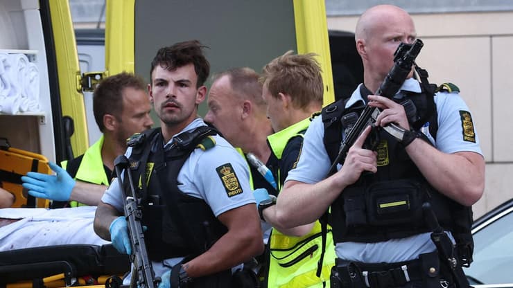 פיגוע ירי יריות קניון קופנהגן דנמרק נשק נשקים פצועים אירוע רב נפגעים
