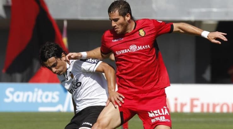 תומר חמד במדי מאיורקה (רויטרס) תומר חמד במדי מאיורקה