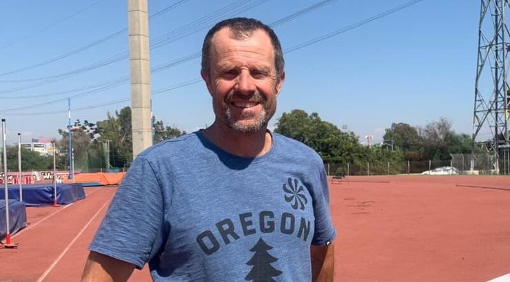 רנו לונגוורה