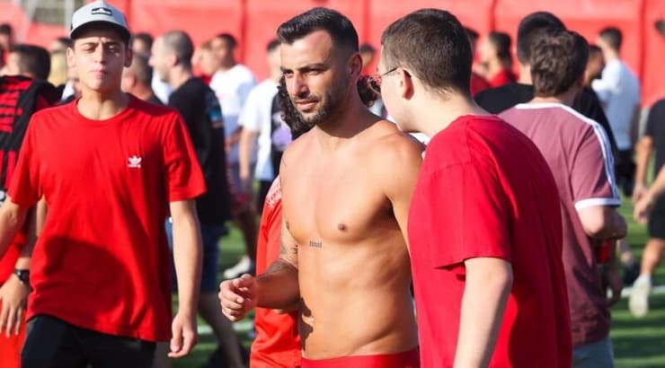 שלומי אזולאי הקשר באימון הפתיחה (שחר גרוס) שלומי אזולאי הקשר באימון הפתיחה