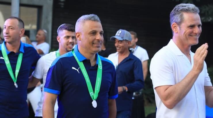 אופיר חיים ובוני גינזבורג (מיכה בננו) אופיר חיים ובוני גינזבורג