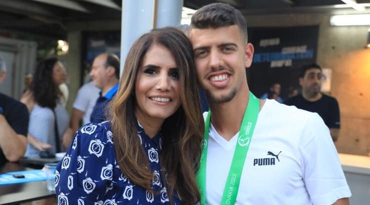 איליי מדמון ואלונה ברקת (מיכה בננו) איליי מדמון ואלונה ברקת