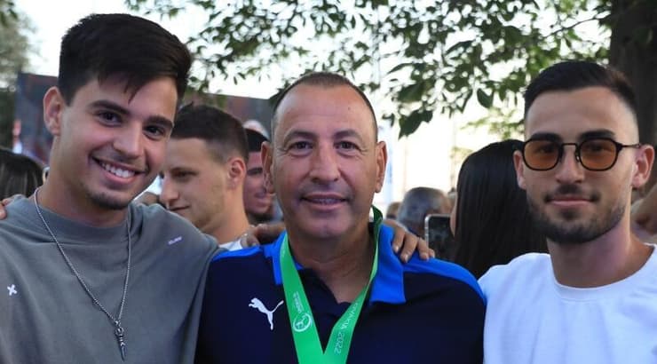 עמיר תורג'מן והמשפחה (מיכה בננו) עמיר תורג'מן והמשפחה