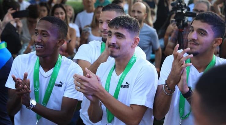 שחקני נבחרת הנוער (מיכה בננו) שחקני נבחרת הנוער