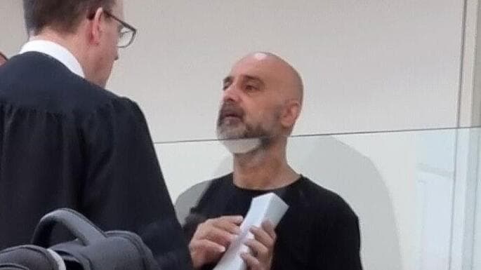 מרון קלאסני בבית המשפט