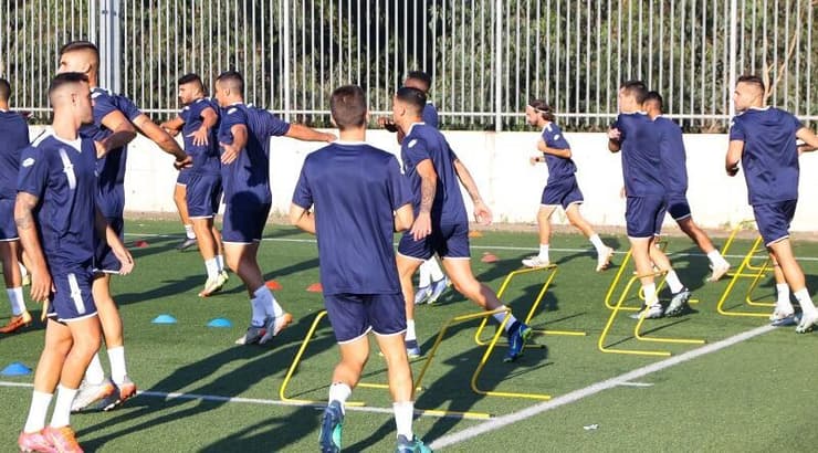 שחקני הפועל פ"ת (שחר גרוס) שחקני הפועל פ"ת