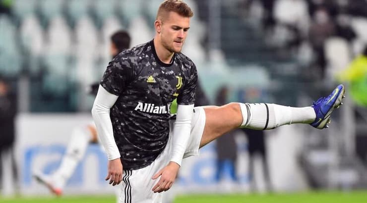 לא יגיע לפאריס. דה ליכט