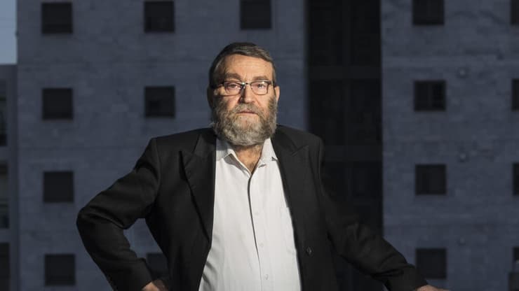 חבר הכנסת משה גפני. תפיסת עולם מחושבת, מפוקחת ודורסנית