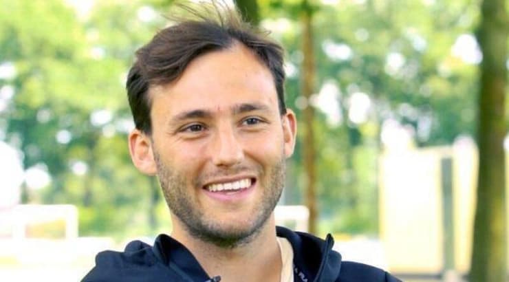 יוריס ואן אובריים (האתר הרשמי של מכבי ת"א) יוריס ואן אובריים