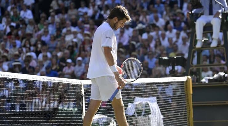 קמרון נורי מאוכזב (רויטרס) קמרון נורי מאוכזב